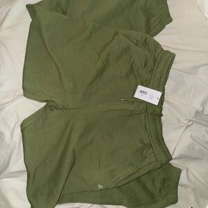 WeWoreWhat Green jogger Pants